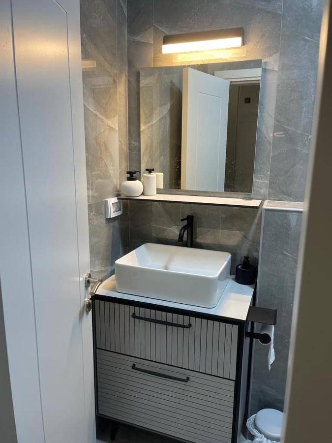 פסגת יובלים Apartment Kiryat Shmona Bagian luar foto