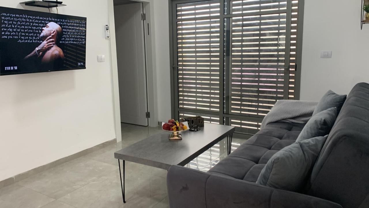 פסגת יובלים Apartment Kiryat Shmona Bagian luar foto